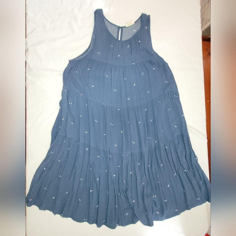 a.n.a Size Medium Blue Sleeveless Tunic Pull Over Dress